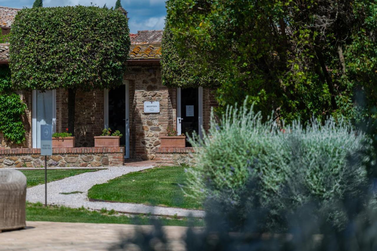 Le Versegge Resort Braccagni Εξωτερικό φωτογραφία