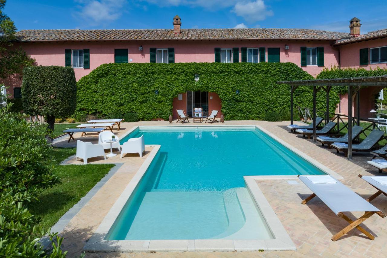 Le Versegge Resort Braccagni Εξωτερικό φωτογραφία